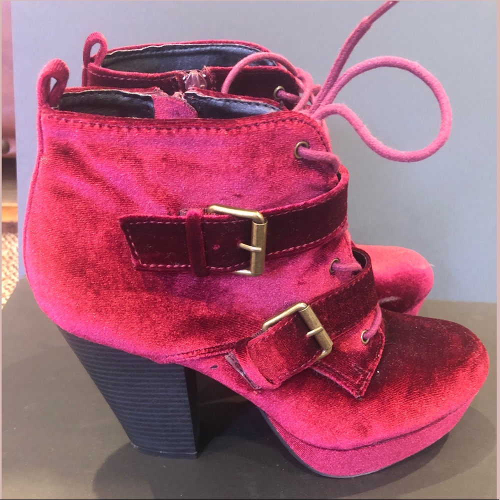 Wine Booties Report